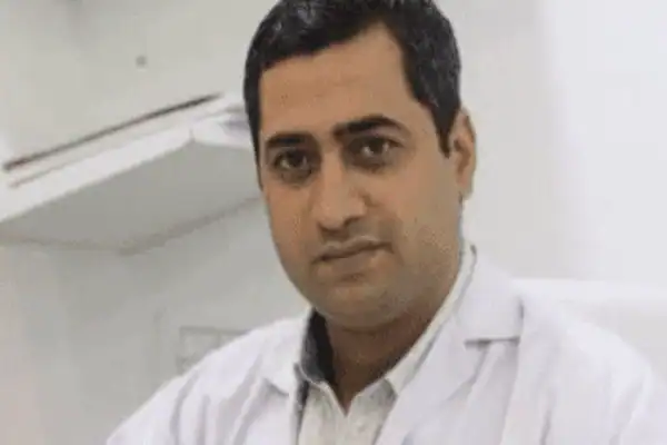 Dr. Sudhir Chawla